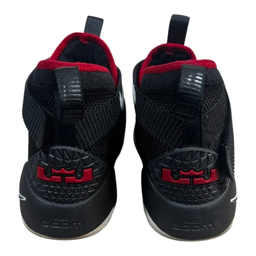 Nike LeBron James Soldier 11 'Bred' Basketball Shoes Black Red Straps Youth 6.5